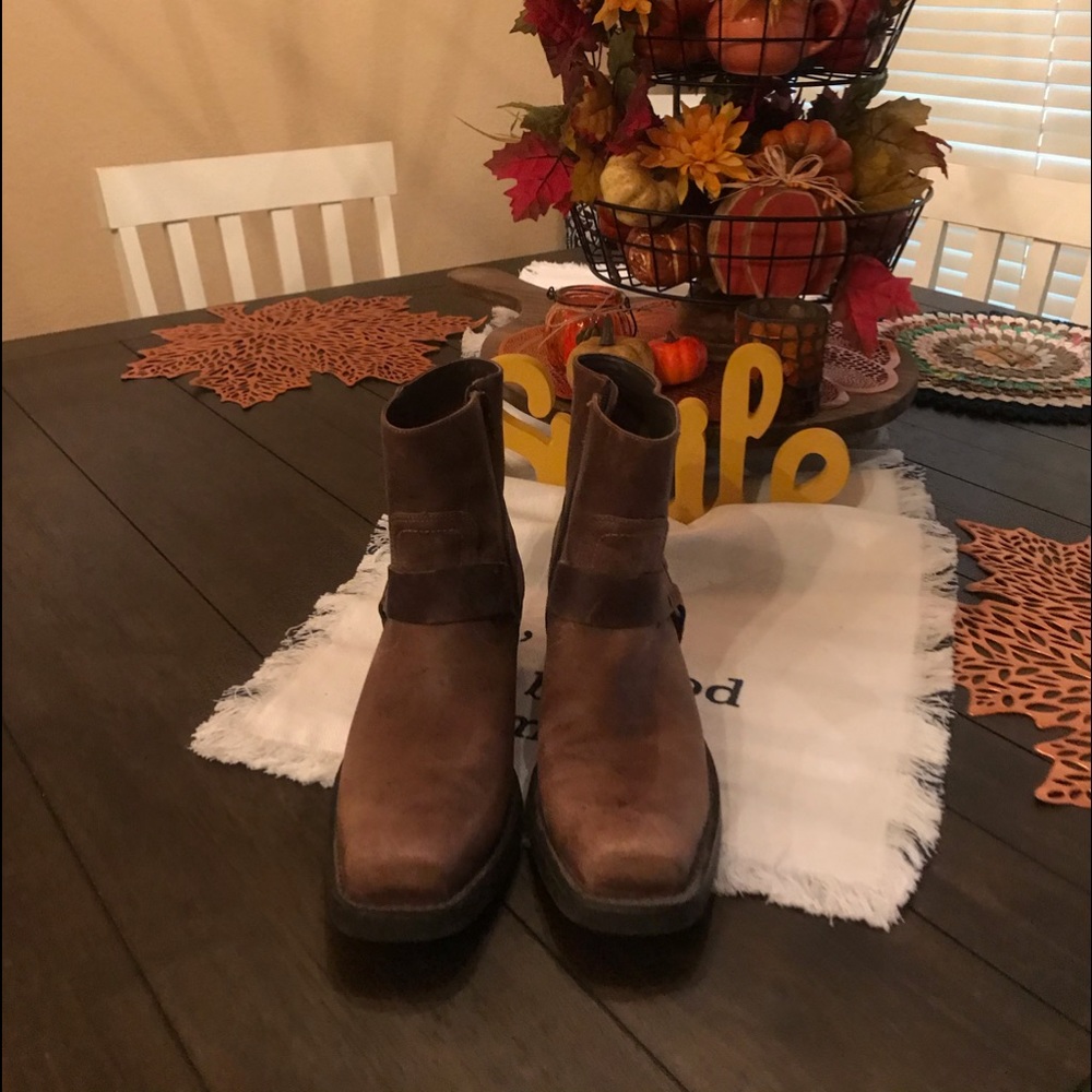 Leather Harness boots